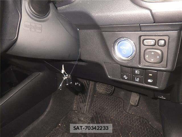 Toyota COROLLA AXIO 2016 8722643-8
