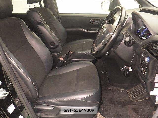 Toyota NOAH 2017 8722688-5