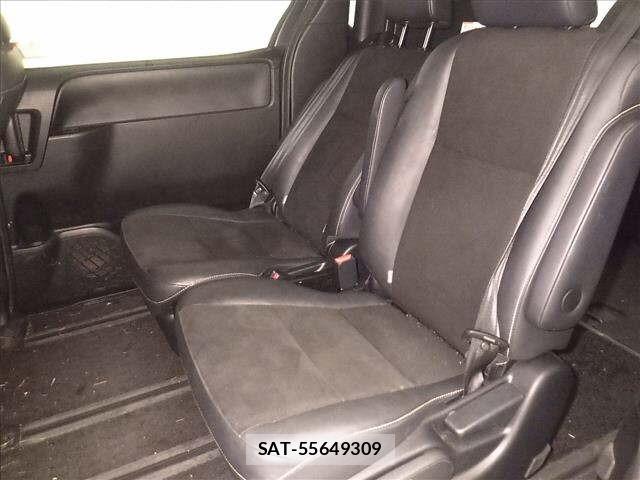 Toyota NOAH 2017 8722688-7