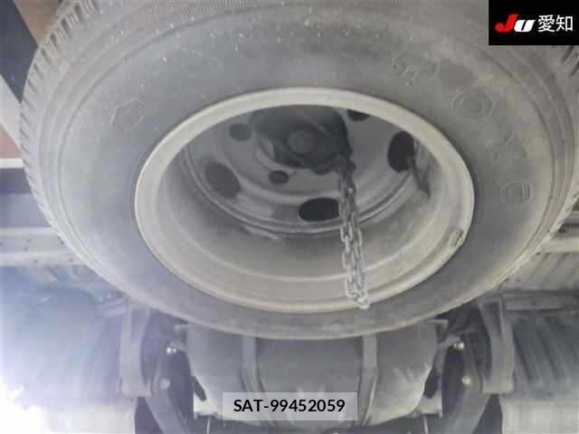 Hino LIESSE 2010 8795495-11