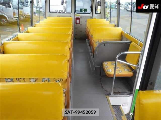 Hino LIESSE 2010 8795495-4
