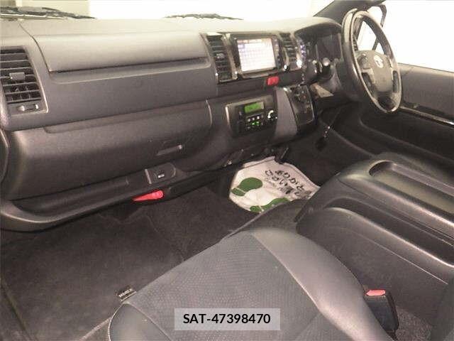 Toyota HIACE VAN 2021 8759864-4