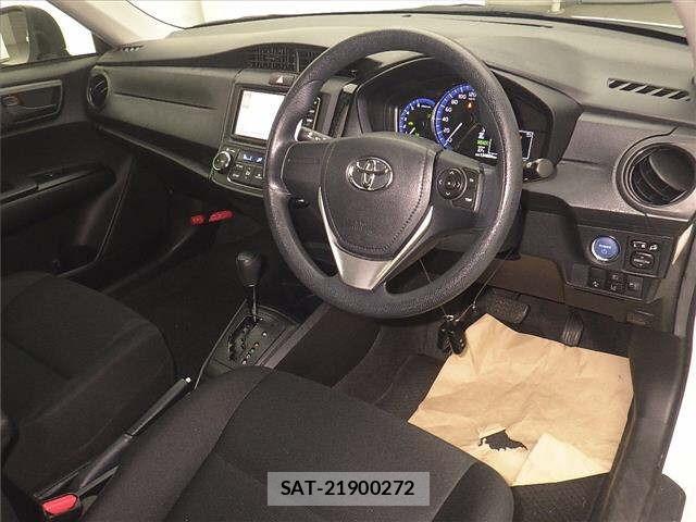 Toyota COROLLA AXIO 2020 8841552-3
