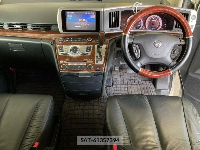 Nissan ELGRAND 2010 8709537-3