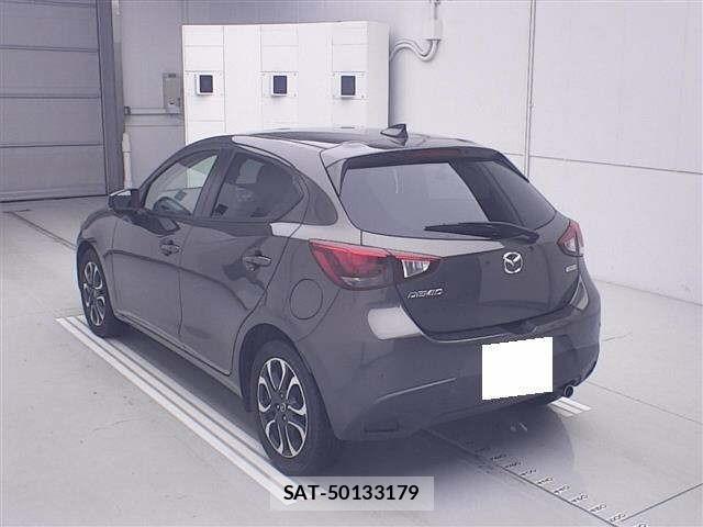 Mazda DEMIO 2017 8732139-1