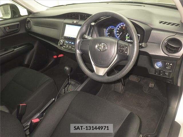 Toyota COROLLA AXIO 2020 8841553-3