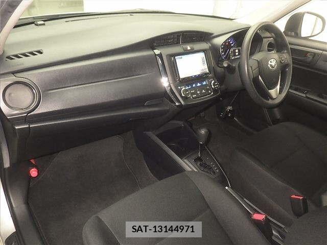 Toyota COROLLA AXIO 2020 8841553-4