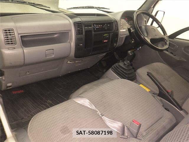 Toyota TOYOACE 2016 8722914-4
