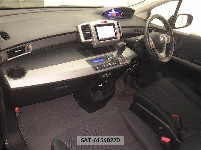 Honda FREED 2016 8716523-4