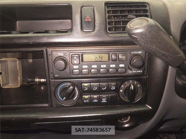 Mazda BONGO TRUCK 2010 8679337-6