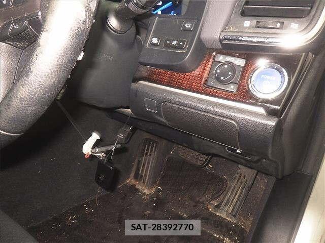 Toyota CROWN 2015 8734639-8