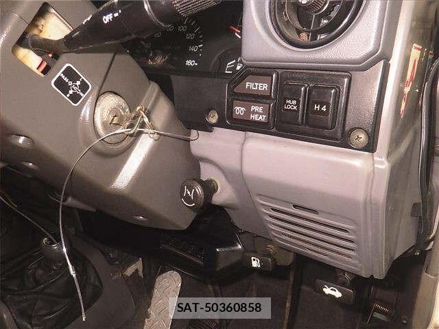 Toyota LAND CRUISER 1990 8722335-8