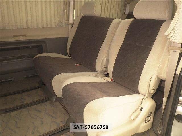 Toyota GRANVIA 1999 8825502-7