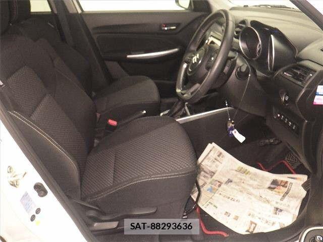 Suzuki SWIFT 2017 8851472-5