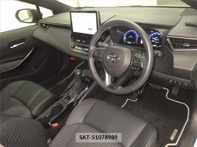 Toyota COROLLA TOURING 2024 8851654-3