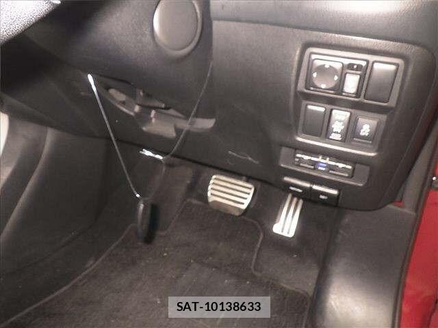 Nissan JUKE 2015 8850221-8