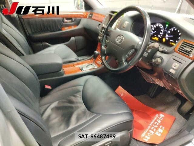 Toyota CELSIOR 2005 8775702-3