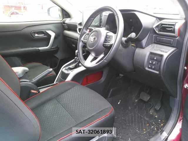 Toyota RAIZE 2021 8862393-3