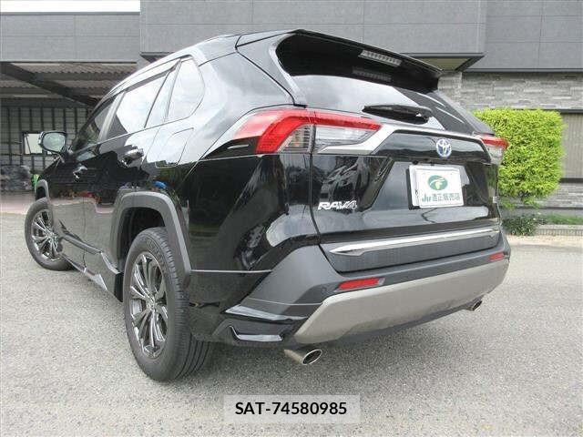 Toyota RAV4 2022 8680667-1