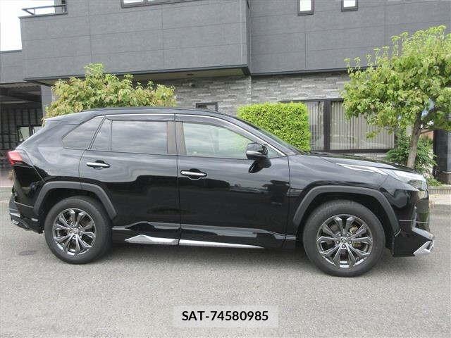 Toyota RAV4 2022 8680667-17
