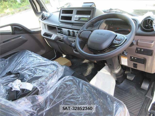 Mitsubishi CANTER 2025 8952735-3