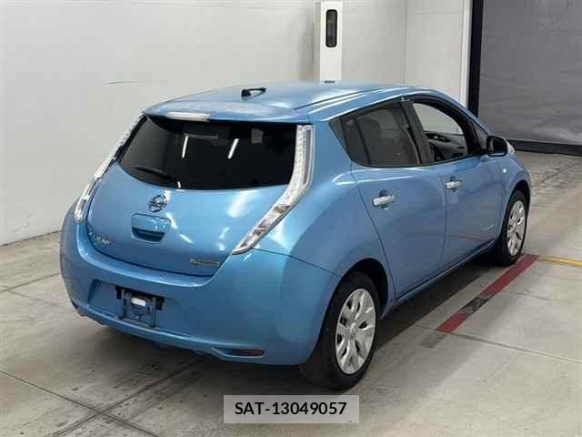 Nissan LEAF 2014 8748211-5