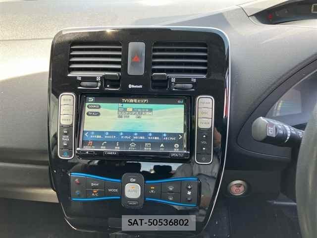 Nissan LEAF 2017 8929128-6