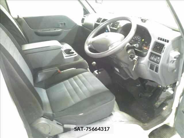 Mazda BONGO VAN 2016 8748339-4