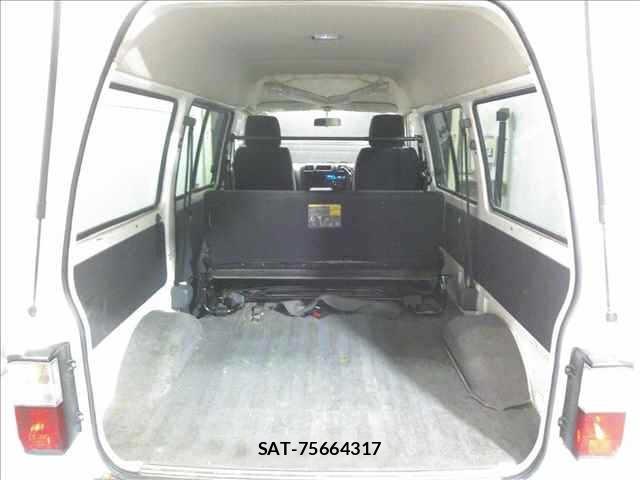 Mazda BONGO VAN 2016 8748339-6