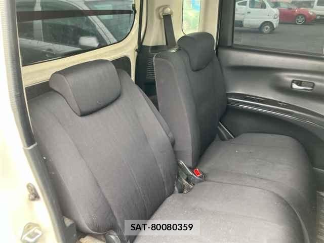 Daihatsu TANTO EXE 2011 8932266-8