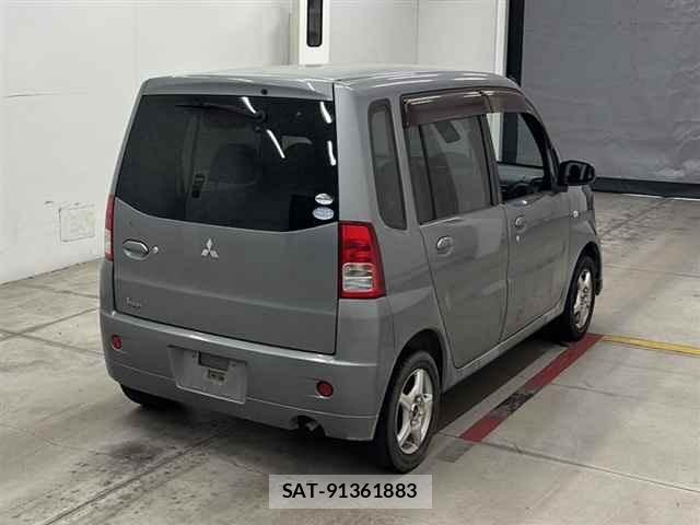 Mitsubishi TOPPO 2011 8808545-5