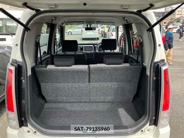 Suzuki WAGON R 2007 8921541-10