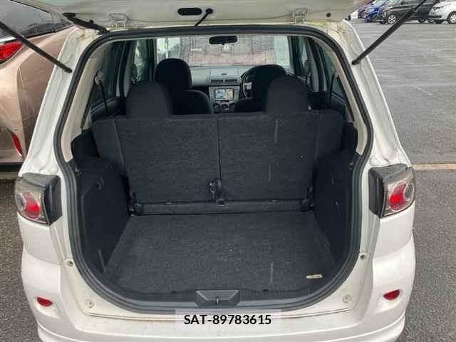 Mazda DEMIO 2005 8908200-10