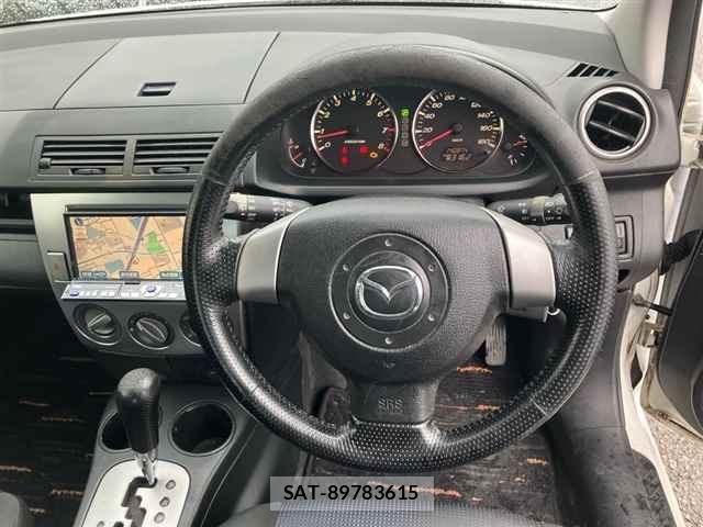 Mazda DEMIO 2005 8908200-3