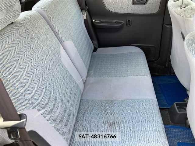 Subaru SUBARU 2003 8825545-8