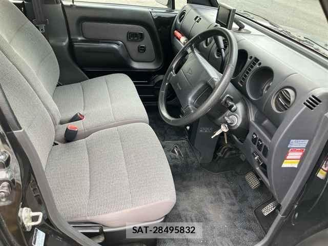 Daihatsu NAKED 2003 8824367-7