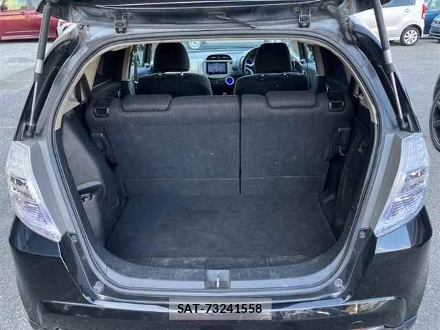 Honda FIT 2011 8922412-10