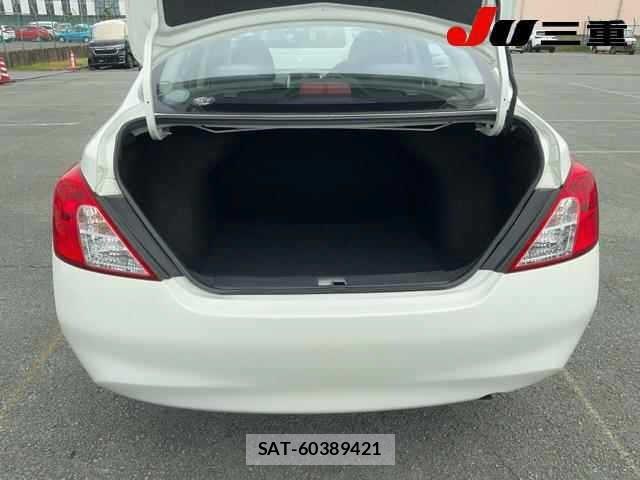 Nissan LATIO 2014 8664933-7