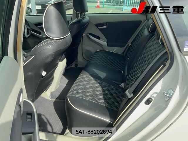 Toyota PRIUS 2011 8911221-10