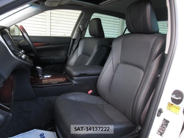 Toyota CROWN MAJESTA 2014 8710997-10