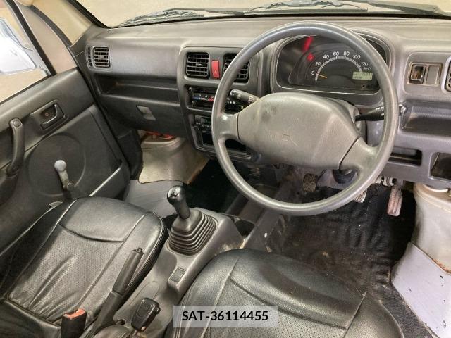 Suzuki CARRY TRUCK 2002 8697738-3