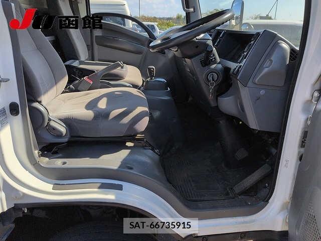 Mazda TITAN 2012 8927440-11