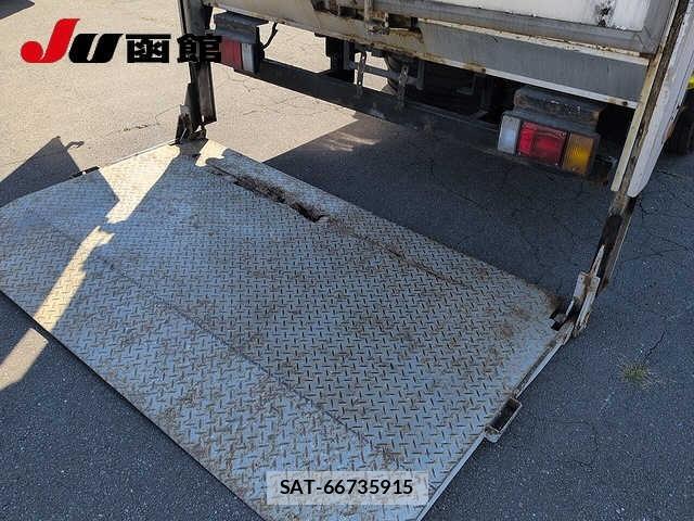 Mazda TITAN 2012 8927440-6