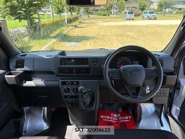 Daihatsu HIJET VAN 2022 8858388-2