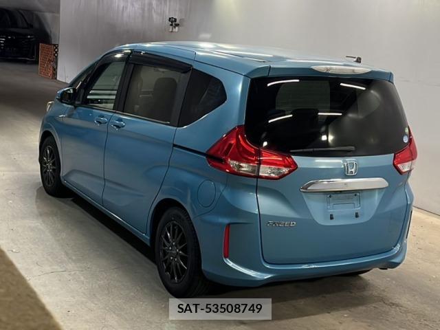 Honda FREED 2016 8821937-1