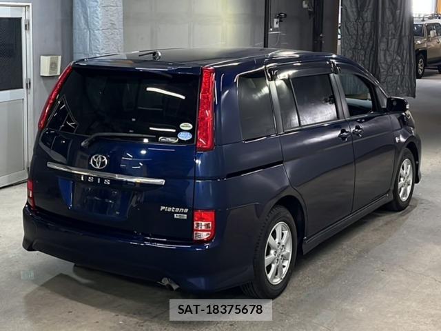 Toyota ISIS 2010 8947801-5