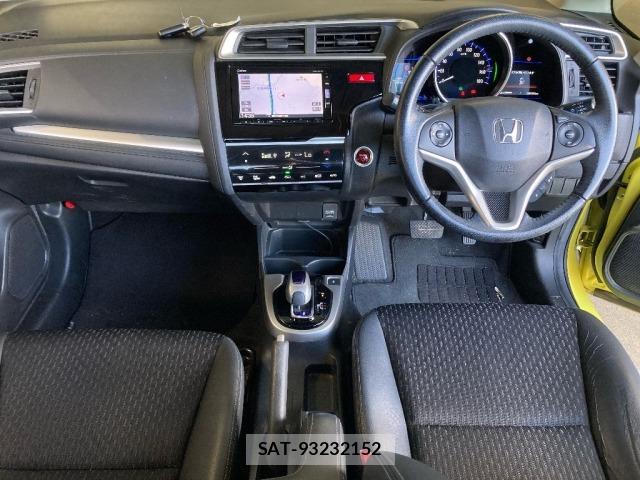 Honda FIT 2015 8920252-3