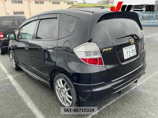Honda FIT 2010 8862120-1