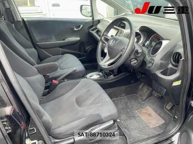 Honda FIT 2010 8862120-4