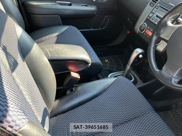 Nissan TIIDA 2010 8716396-11